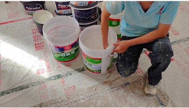 瓷砖工人干活糊弄怎么办(瓷砖工人干活糊弄怎么办呢)