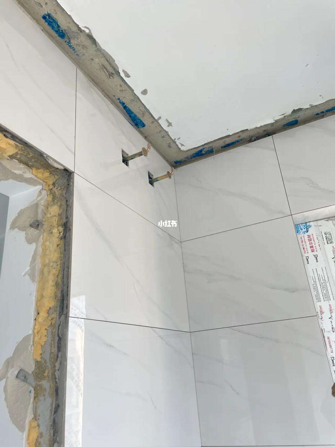 阳台砖掉了怎么办(阳台砖掉了有什么新材料可以装修)